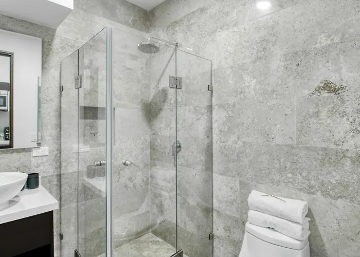 Menesse #022 Hotel